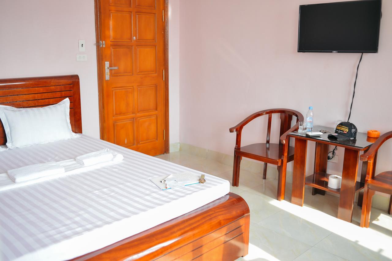 Ha Nhi Hotel Νιν Μπιν Εξωτερικό φωτογραφία